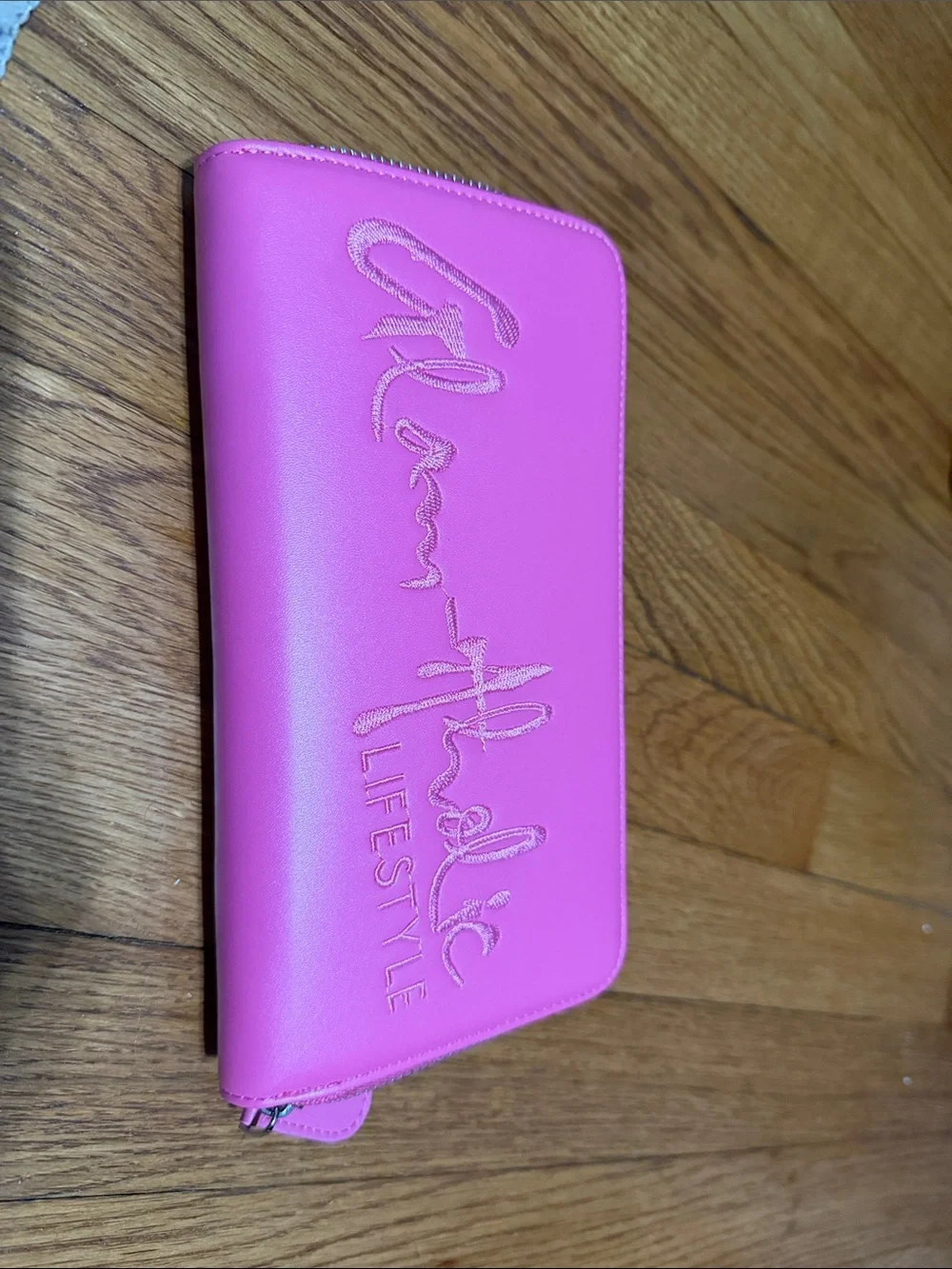 Glamaholic Signature Wallet - Picture 2 of 4